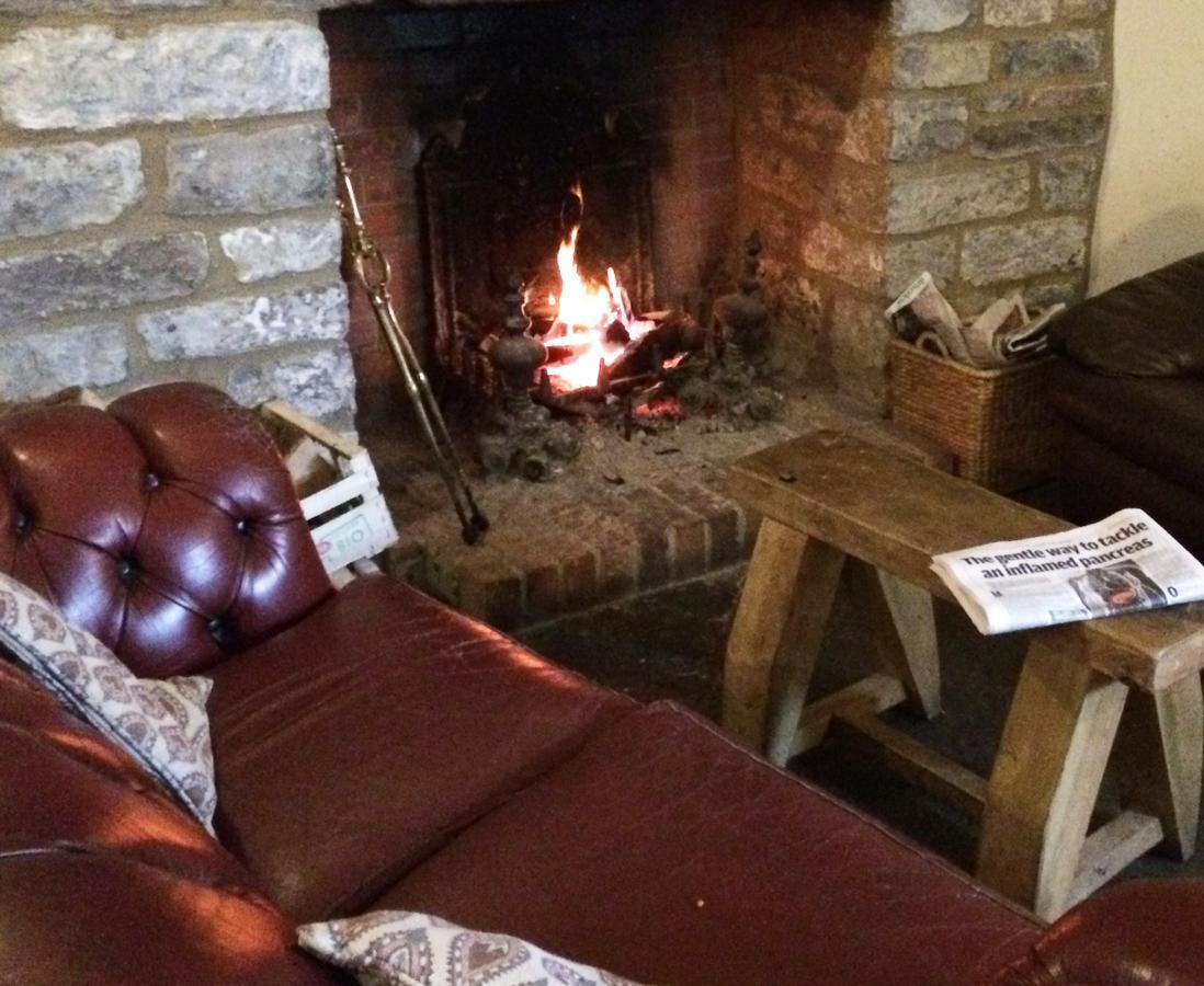 Cross Keys Inn Lydford-on-Fosse Dış mekan fotoğraf